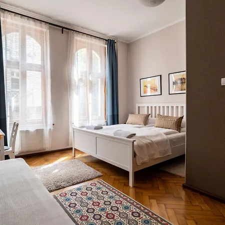 Unikalny Z 2 Sypialniami Oraz Parkingiem Victus By Renters Lägenhet